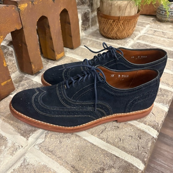 Allen Edmonds Wingtip Oxford Dress Shoes Navy Blue Suede Size 10 - Picture 3 of 11